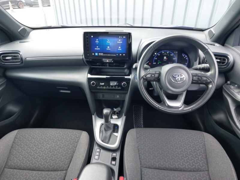 Used Toyota Yaris Cross 2023 for sale - 78041546: Photo 2