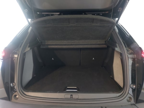 Used Peugeot 2008 2024 for sale - 76321123: Photo 8