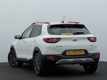 Used Kia Stonic 2020 for sale - 77690347: Photo