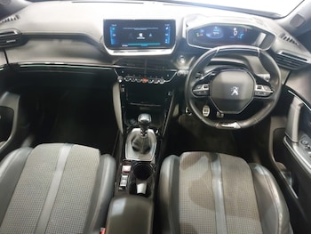 Used Peugeot 2008 2022 for sale - 78312888: Photo