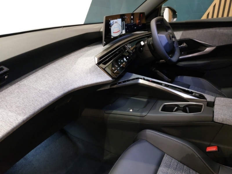 Used Peugeot 3008 2025 for sale - 76861132: Photo 5