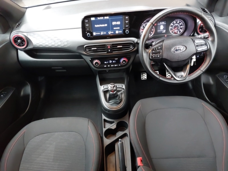 Used Hyundai i10 2021 for sale - 77956215: Photo 2