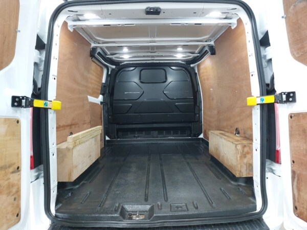 Used Ford Transit Custom 2020 for sale - 76212479: Photo 8