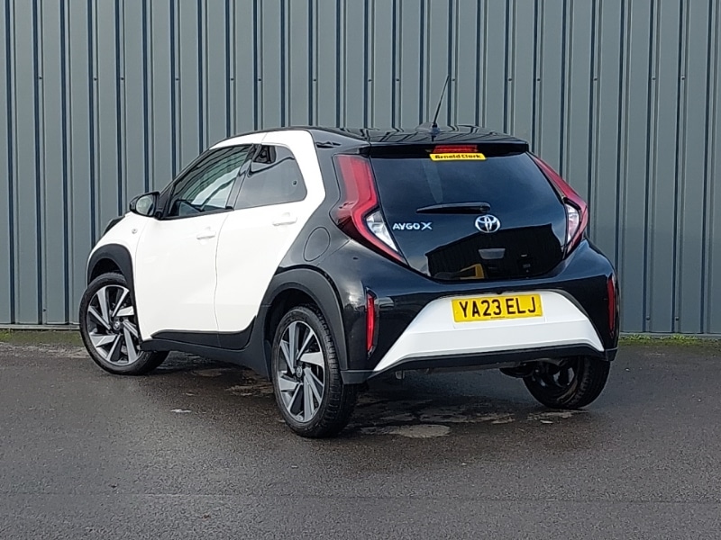 Used Toyota Aygo X 2023 for sale - 76842554: Photo 3