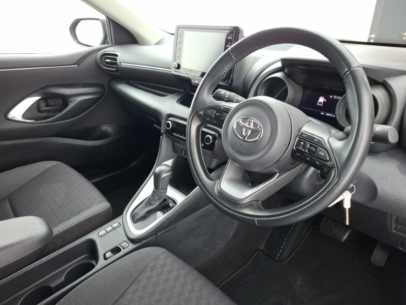 Used Toyota Yaris 2022 for sale - 76506425: Photo 12
