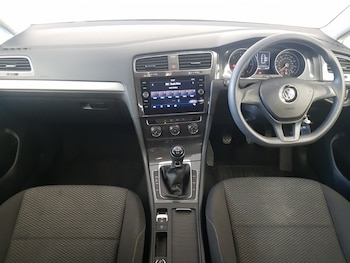 Used Volkswagen Golf 2020 for sale - 75617781: Photo