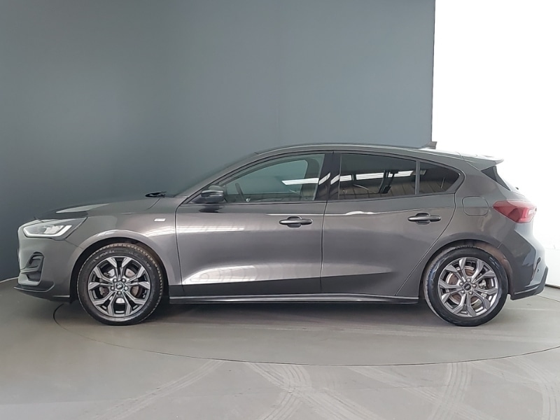 Used Ford Focus 2022 for sale - 77580701: Photo 4