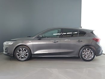 Used Ford Focus 2022 for sale - 77580701: Photo