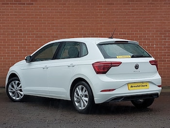 Used Volkswagen Polo 2023 for sale - 79432455: Photo
