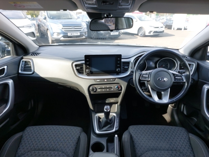 Used Kia XCeed 2020 for sale - 77913321: Photo 2