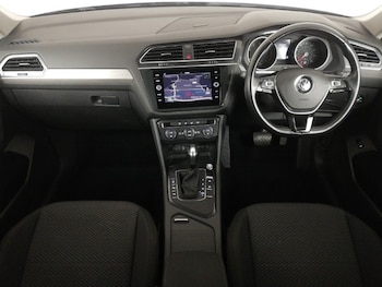 Used Volkswagen Tiguan Allspace 2020 for sale - 76427016: Photo