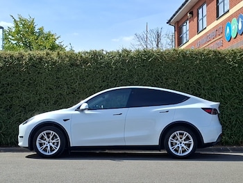 Used Tesla Model Y 2024 for sale - 79505335: Photo