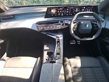 Used Peugeot 5008 2025 for sale - 78423066: Photo