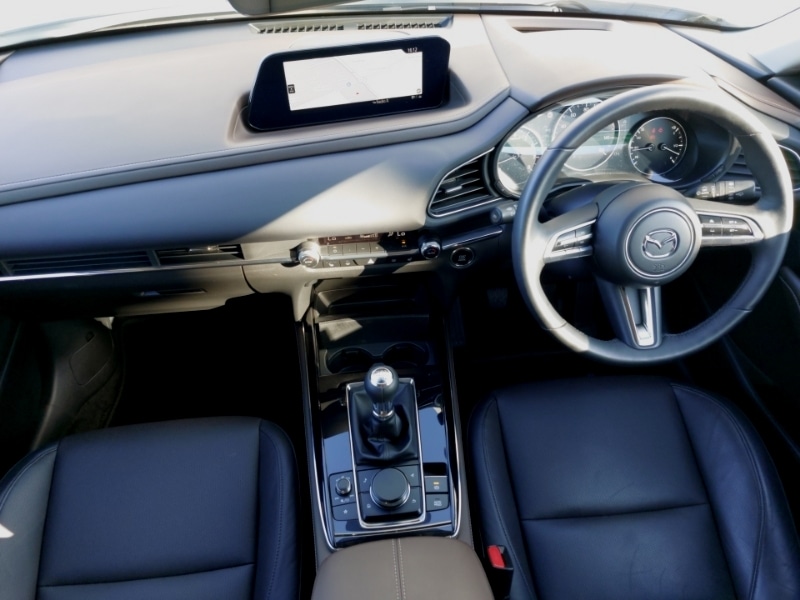 Used Mazda CX-30 2023 for sale - 76639851: Photo 2