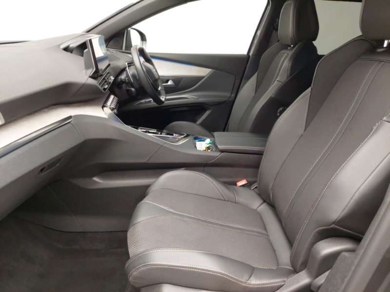 Used Peugeot 5008 2024 for sale - 76472023: Photo 5