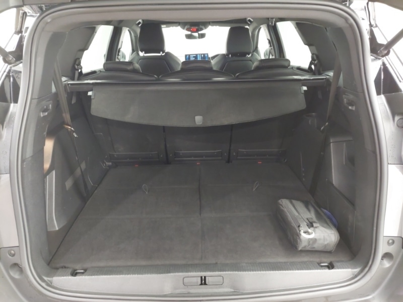 Used Peugeot 5008 2024 for sale - 76472023: Photo 8