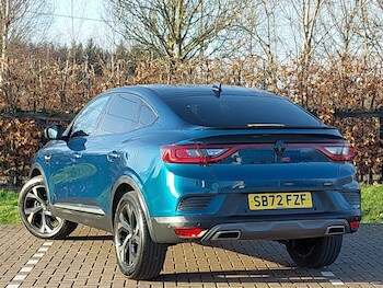 Used Renault Arkana 2023 for sale - 77740652: Photo