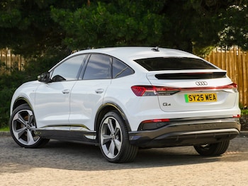 Used Audi Q4 e-tron 2025 for sale - 79105781: Photo
