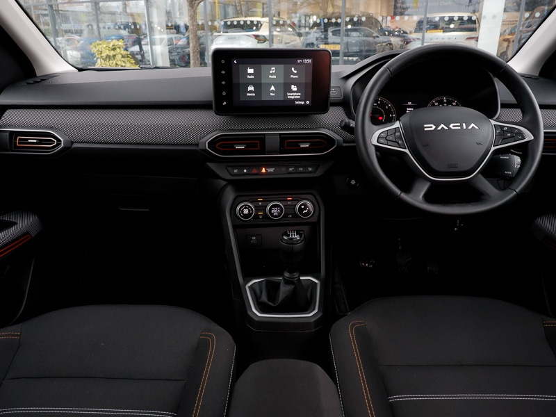 Used Dacia Sandero Stepway 2023 for sale - 77434220: Photo 2