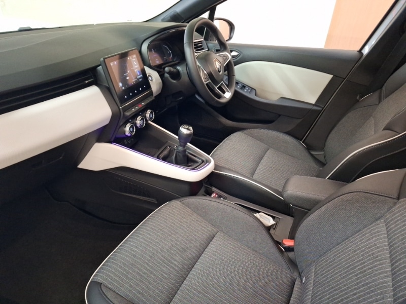 Used Renault Clio 2023 for sale - 78152063: Photo 5