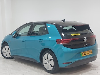 Used Volkswagen ID.3 2023 for sale - 78327881: Photo