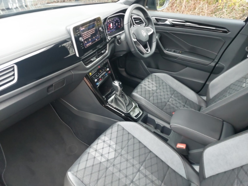 Used Volkswagen T-Roc 2025 for sale - 77024985: Photo 5