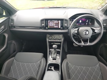 Used Skoda Karoq 2021 for sale - 76325125: Photo 2