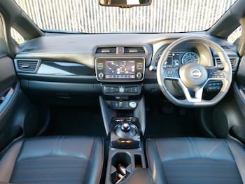 Used Nissan Leaf 2022 for sale - 77228930: Photo