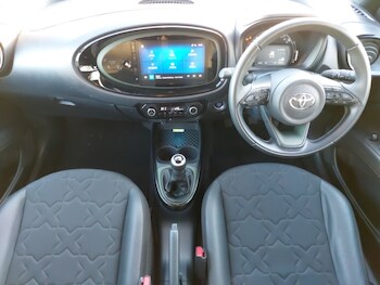 Used Toyota Aygo X 2022 for sale - 77070560: Photo