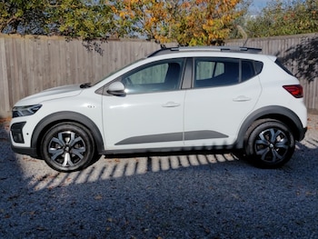 Used Dacia Sandero Stepway 2022 for sale - 77224285: Photo