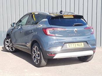 Used Renault Captur 2023 for sale - 75750351: Photo