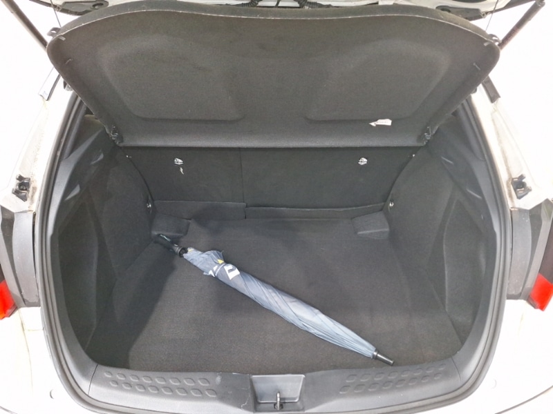 Used Toyota C-HR 2023 for sale - 77923503: Photo 8