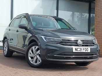 Volkswagen - Tiguan