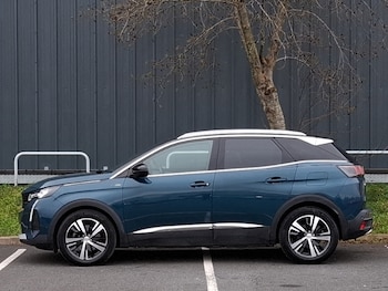 Used Peugeot 3008 2022 for sale - 77330290: Photo