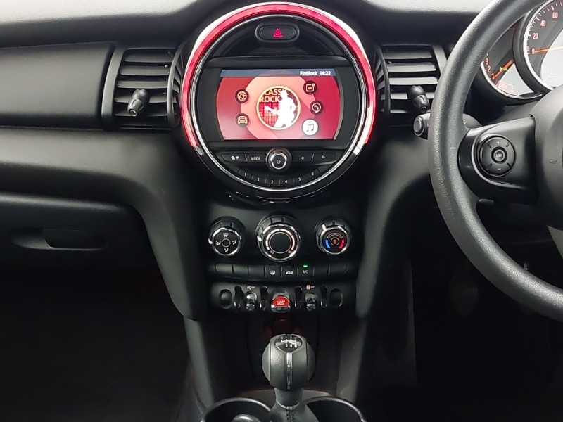 Used MINI Hatch 2019 for sale - 76392568: Photo 10