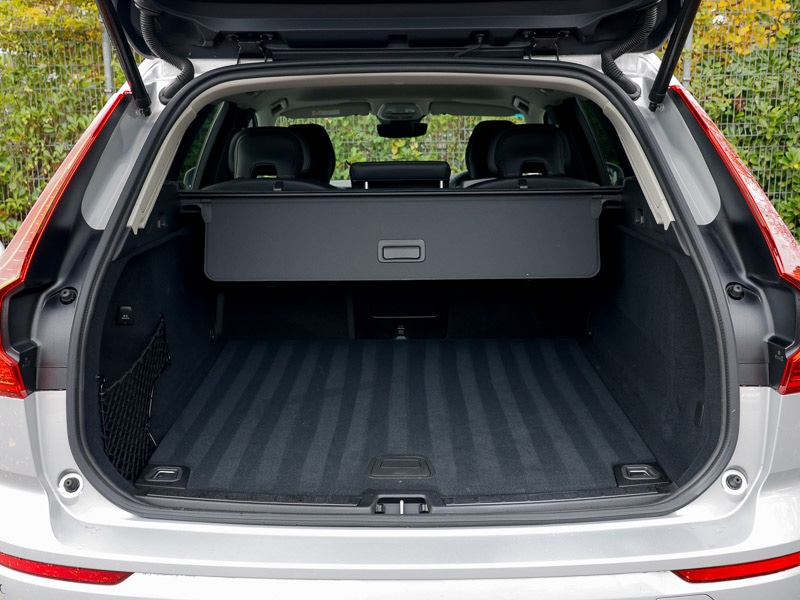 Used Volvo XC60 2024 for sale - 77237404: Photo 8