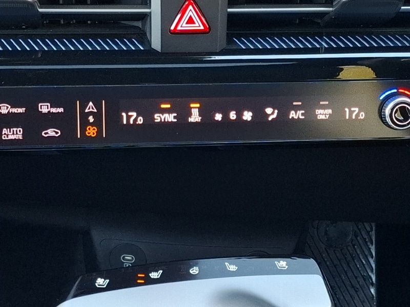 Used Kia EV6 2024 for sale - 77228971: Photo 11