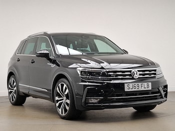 Used Volkswagen Tiguan 2019 for sale - 75680421: Photo