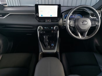 Used Toyota RAV4 2023 for sale - 77664639: Photo