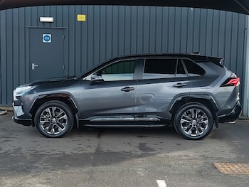 Used Toyota RAV4 2023 for sale - 77664639: Photo