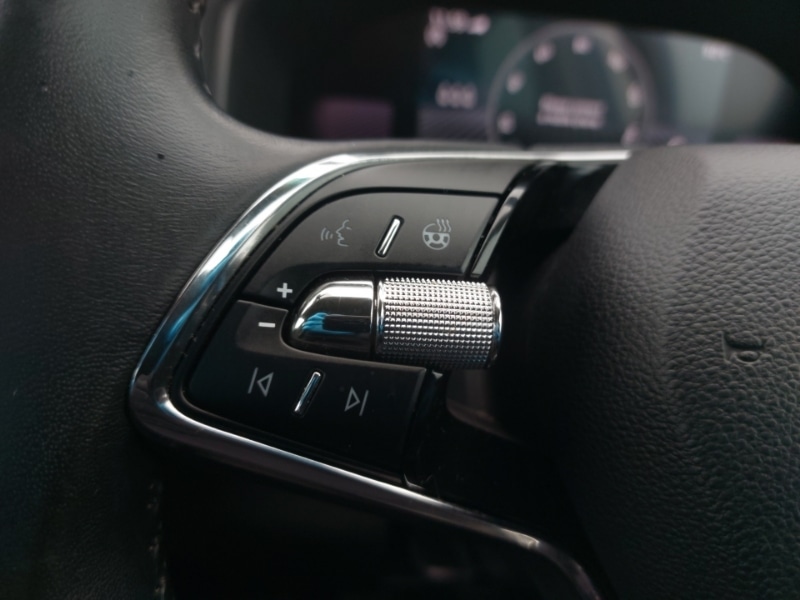 Used Skoda Karoq 2023 for sale - 77832868: Photo 12