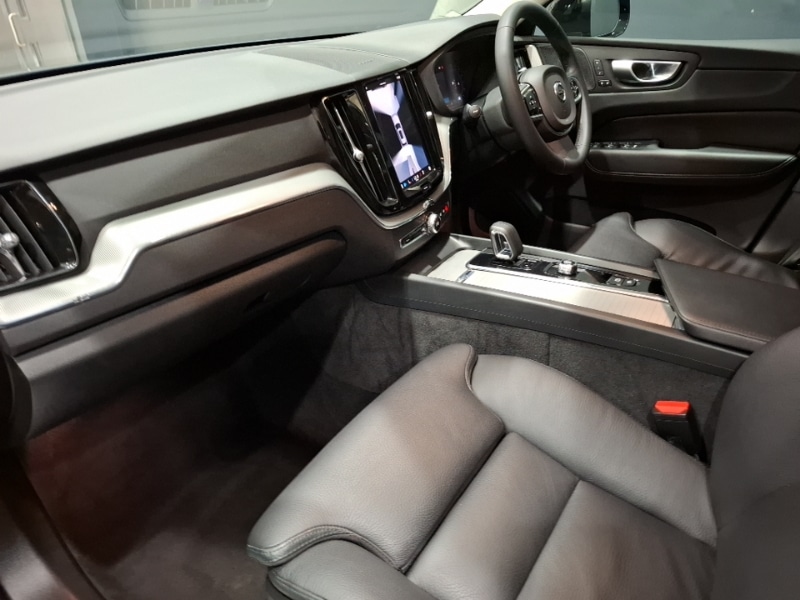 Used Volvo XC60 2023 for sale - 77876025: Photo 5