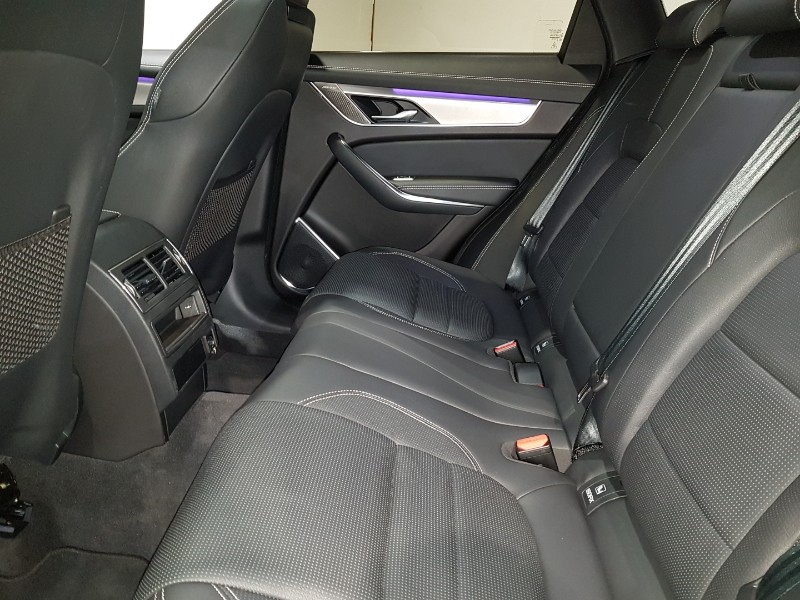 Used Jaguar F-Pace 2023 for sale - 77142594: Photo 6