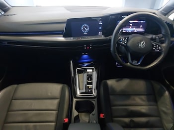 Used Volkswagen Golf 2024 for sale - 75674818: Photo