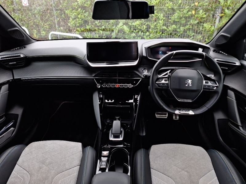 Used Peugeot 208 2020 for sale - 76983772: Photo 2