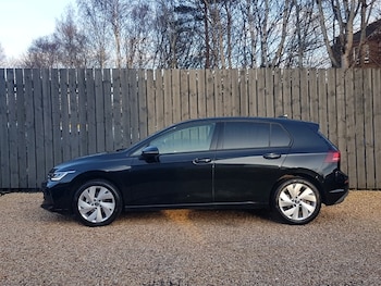 Used Volkswagen Golf 2025 for sale - 77025051: Photo