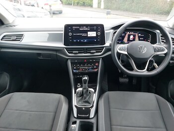 Used Volkswagen T-Roc 2023 for sale - 77467282: Photo