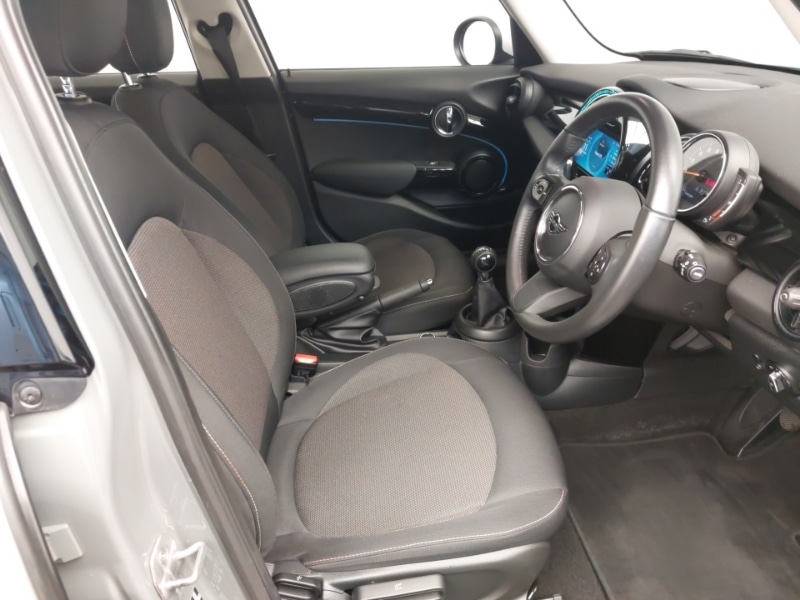 Used MINI Hatch 2021 for sale - 76548513: Photo 6