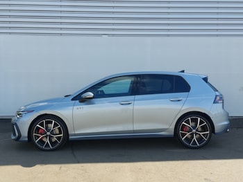 Used Volkswagen Golf 2026 for sale - 79069594: Photo
