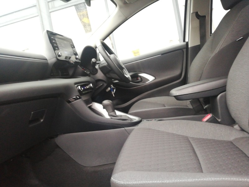 Used Toyota Yaris 2023 for sale - 76983736: Photo 5